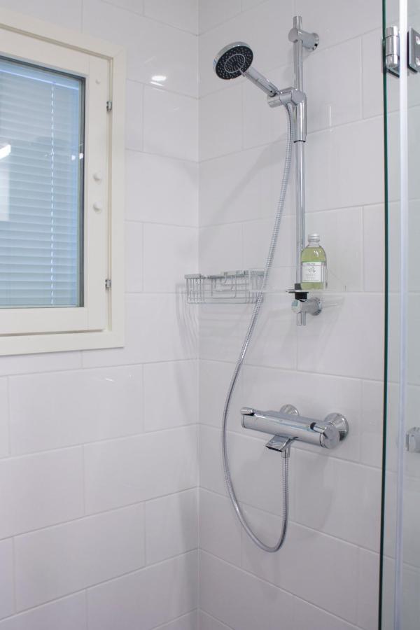 Studio 7, Air-Conditioned, 1 Free Parking, Calm Own Entrance Jyvaskyla Ngoại thất bức ảnh