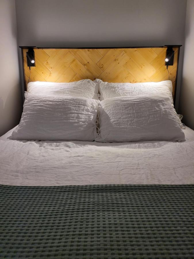Studio 7, Air-Conditioned, 1 Free Parking, Calm Own Entrance Jyvaskyla Ngoại thất bức ảnh